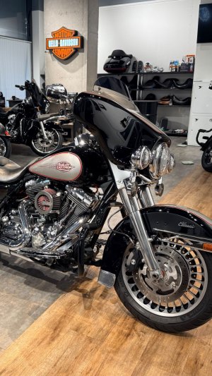 2008 HD Electra Glide 96 ABS Vivid Black Pewter Pearl (VIN *5HD*8999)