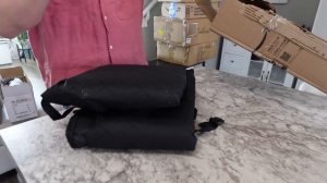 Нашёл неожиданные вещи в дешёвых посылках!(Happy Family in CANADA)