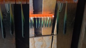 Снова в строю, открыл сезон литья. Быстрое поверхностное окрашивание из баллончика.