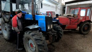 Пытаемся выгнать тройку на улицу., но она тщательно сопротивляется!