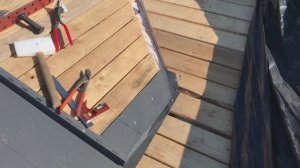 Монтаж выхода ендовы на скат Клик-фальц Про