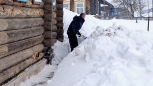 Деревенская сказка: последний день зимы — от снега к рассаде
