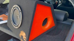 Активный сабвуфер Dl Audio Piranha 6.5A