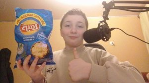 ПРОБУЮ ЧИПСЫ СО СМЕТАНОЙ И ЗЕЛЕНЬЮ. ОБЗОР НА ЧИПСЫ. АНДРЮХОС