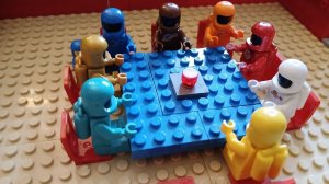 Обзор на lego самоделку// обзор на карту The skeld из lego