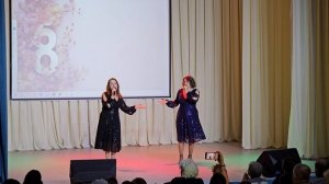 "Сегодня праздник у девчат" - Светлана Жовтюк и Дина Брусницына