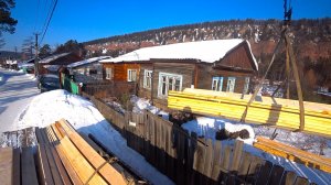 Купили золотые доски для ремонта дома, Настя готовится к огороду.