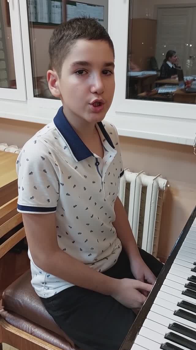 Сольф. №429 из сб.Калм. и Фр. без игры Асатрян Максим 5кл.