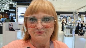 Паттайя.Наш ужин с друзьями,прикупила себе очки с хорошей скидкой!!!