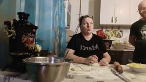 С МУЖЕМ СТРЯПАЕМ РАЗНЫЕ ПИРОЖКИ. вторая часть.