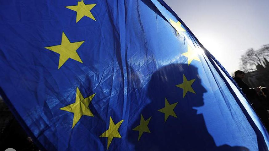 Замглавы правящей партии Словакии рассказал о противодействии вступлению Украины в ЕС в 2027-м