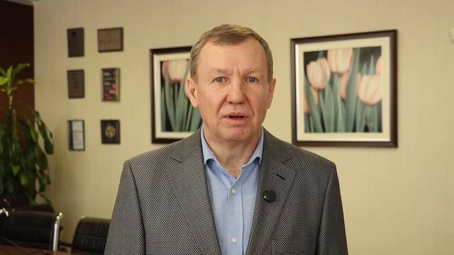 Поздравление с 8 марта от Александра Сухих