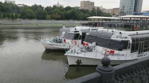 На теплоходе по Москве реке.