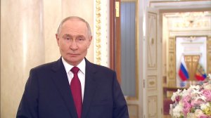 Поздравление российским женщинам с 8 Марта