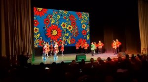 Ансамбль Казачье раздолье - Выйду на улицу