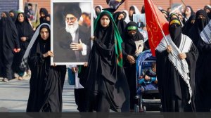 Захарова назвала запредельным цинизмом реакцию ЕК на убийство Хаменеи