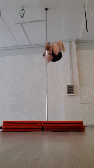 Такой способ залаза пока не удалось найти больше ни у кого (Александр Странник)