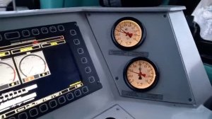 Обкатываюсь на машиниста электровоза в Мурманске.