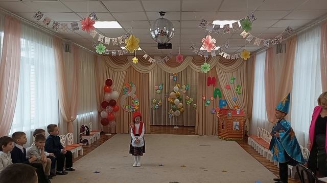 группа 7-2, праздник 8 марта