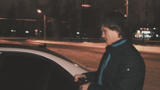 ОФИЦИАЛЬНОЕ видео хита _Падал белый снег_