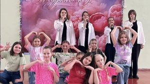 "Пойдём домой"- муз. и сл. Леонида Агутина. Песня о лучших моментах детства!