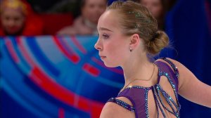 Алиса Двоеглазова лидирует после короткой программы в финале Гран-при России
