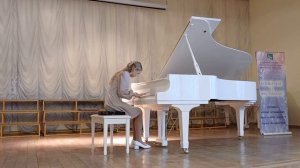 И.С. Бах 3-х голосная Инвенция F-dur. Исп. Докшина Мария.mp4