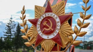 Стелла с орденом к 9 мая из стеклопластика