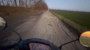 Прокатился на Honda Dio. Прыткий старичок.