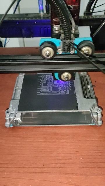 Печать тестовой платы для управления дополнительными системами автомобиля Land Rover со СВАПом