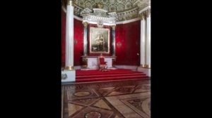 Царский трон в Зимнем дворце Санкт-Петербург The Tsar's throne in the Winter Palace
