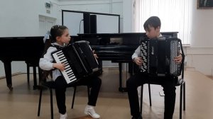 Емельяновы Варвара и Платон, 9 и 14 лет, ДМШ №1 им. Я. И. Гуревича