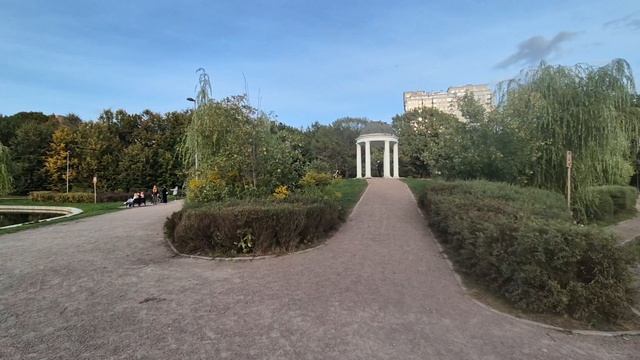 Парк "Дубки". м Тимирязевская.