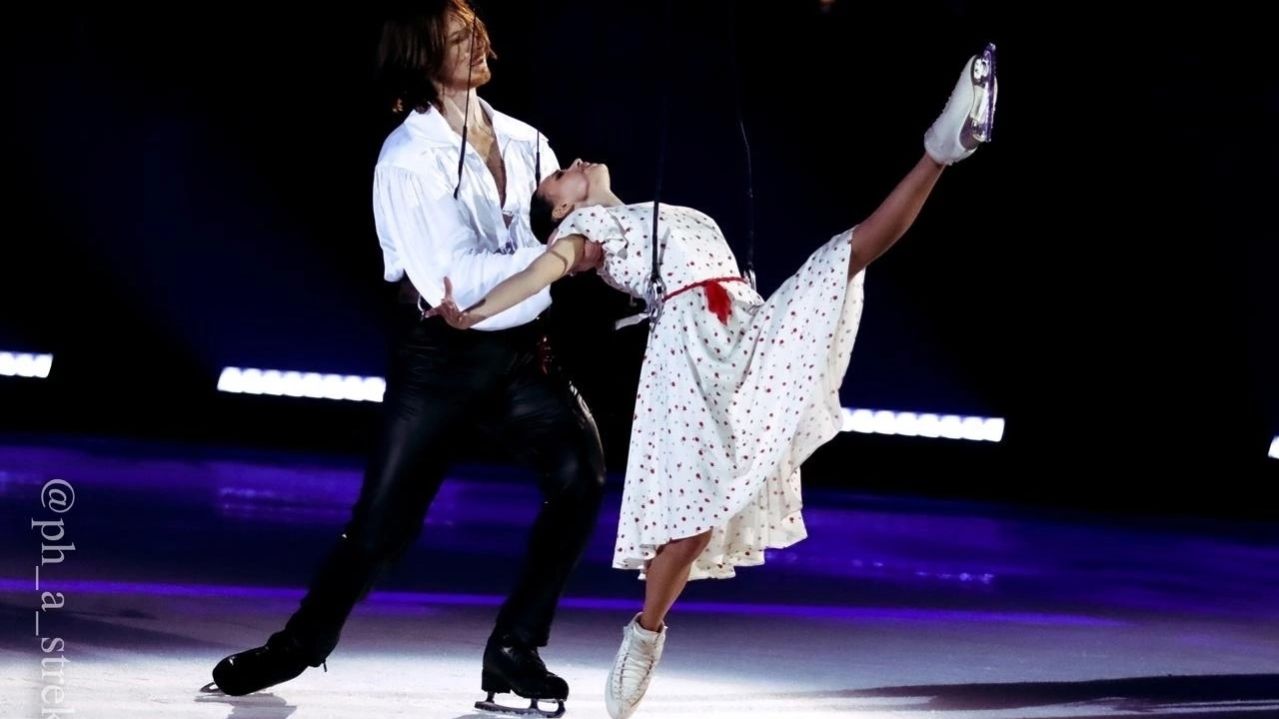 Перелёт Алины Загитовой и возвращение Россиян из зоны военного конфликта.