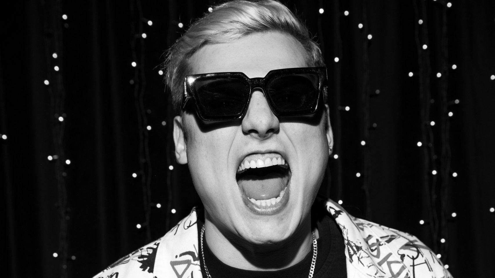 AvePaiso Pre-party Mix From MisterChao