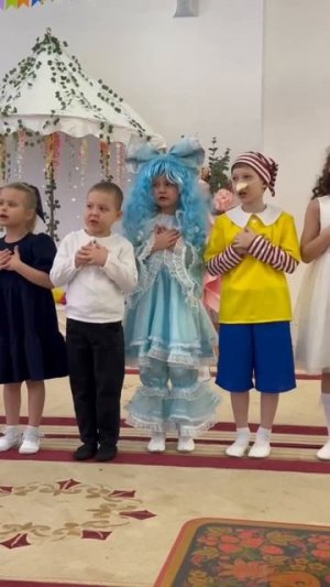 внученька поздравила