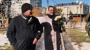 Сотрудники военной полиции и ВАИ группировки «Север» поздравили женщин  с Международным женским днём