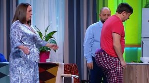 СМЕШНОЙ МОМЕНТ В УРАЛЬСКИХ ПЕЛМЬЕНЯХ ЧАСТЬ 36 МАЛЬЧИК ВИТЯ