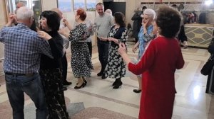 Дарите женщинам цветы... 08.03.26...