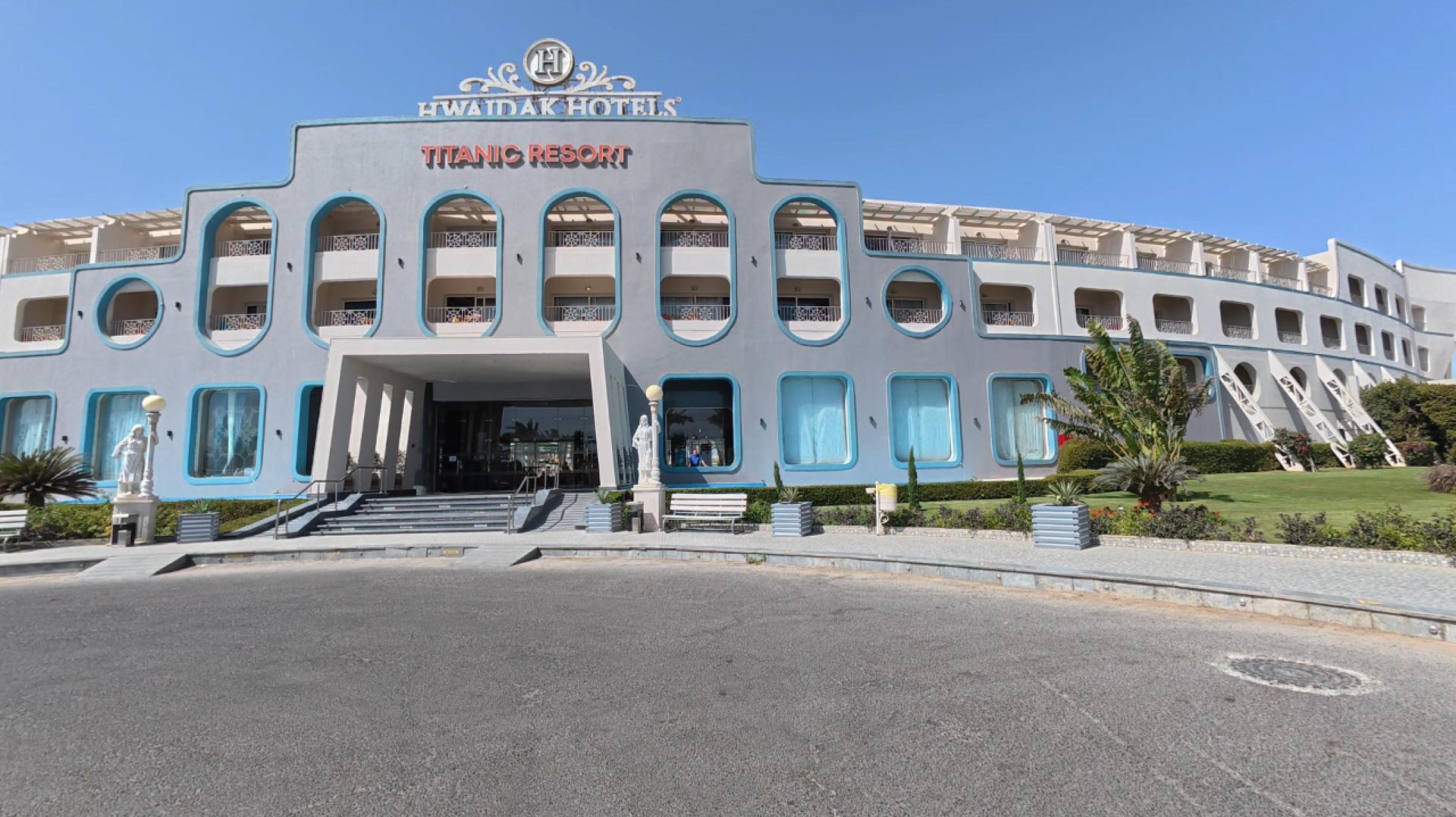 Titanic Resort & Aqua Park