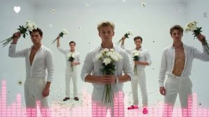 Новые танцевальные хиты на 8 марта 2026 год