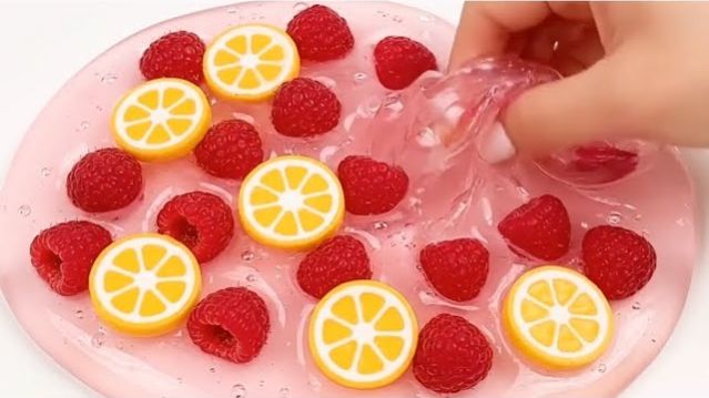 АСМР ВИДЕО СО СЛАЙМАМИ! ЗАЛИПАЛОВО НА СЛАЙМЫ С ФРУКТАМИ! БАЛДЕЖНОЕ СЛАЙМ-ВИДЕО! РЕАКЦИЯ! 😾😺🙀