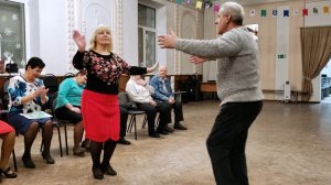 20251221 Частушки под гармошку танцы песни гармонь Жители Орла танцуют поют клуб Трансмаш город Орёл