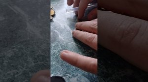 делаем талисман леди пчелы из мультика леди баг и супер-кот