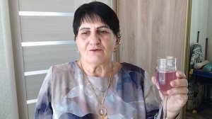 Девчата с праздником, с нашим!!! Как живут в русской деревне...