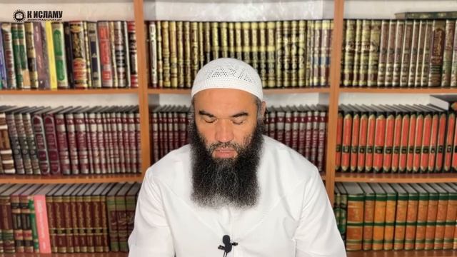 🍿 Сначала руки или колени Как опускаться в суджуд. Пользы из Сахих Мауарид