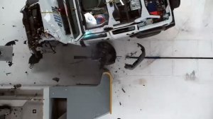 Jeep Wrangler перестал переворачиваться на краш-тестах

В Jeep модернизировали рамную конструкцию вн