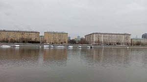 Пушкинская набережная Москва реки Парк Горького