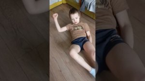 фильм яйцо упало на человечество