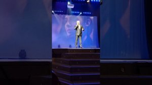 Замечательная песня в исполнении директора ДК
Щербакова А.М.